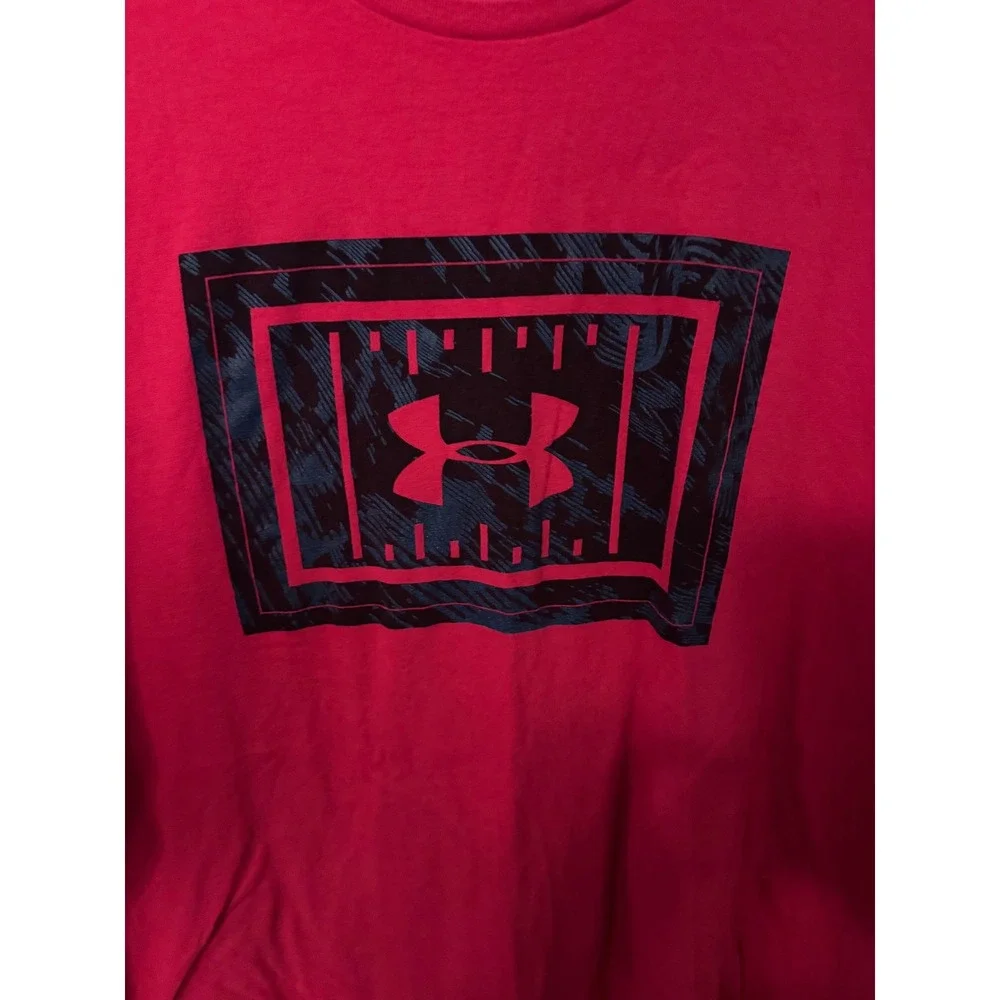 Under Armour HeatGear Red Graphic Logo T-Shirt Mens 2XL Loose Fit Short Sleeve